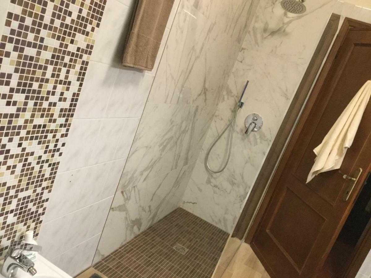 Sabry apartment San Giuliano Terme Exterior foto